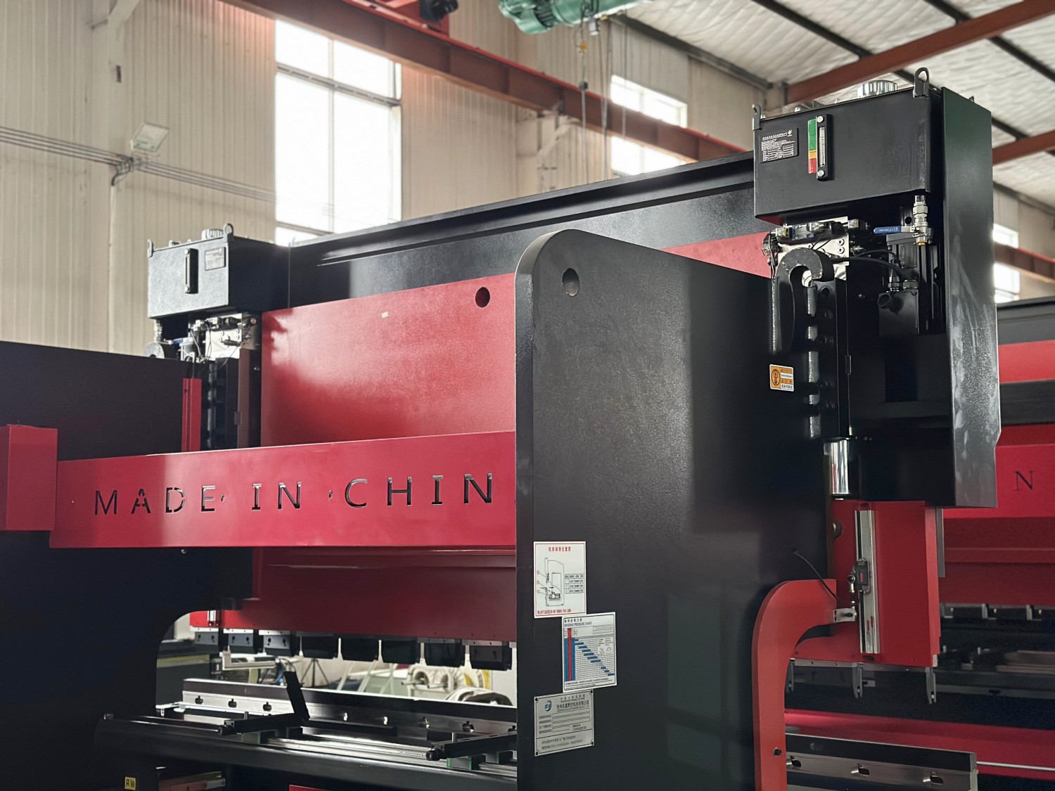 HYBRID CNC BENDING machine