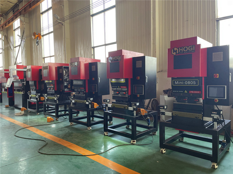 Pure electric bending machine