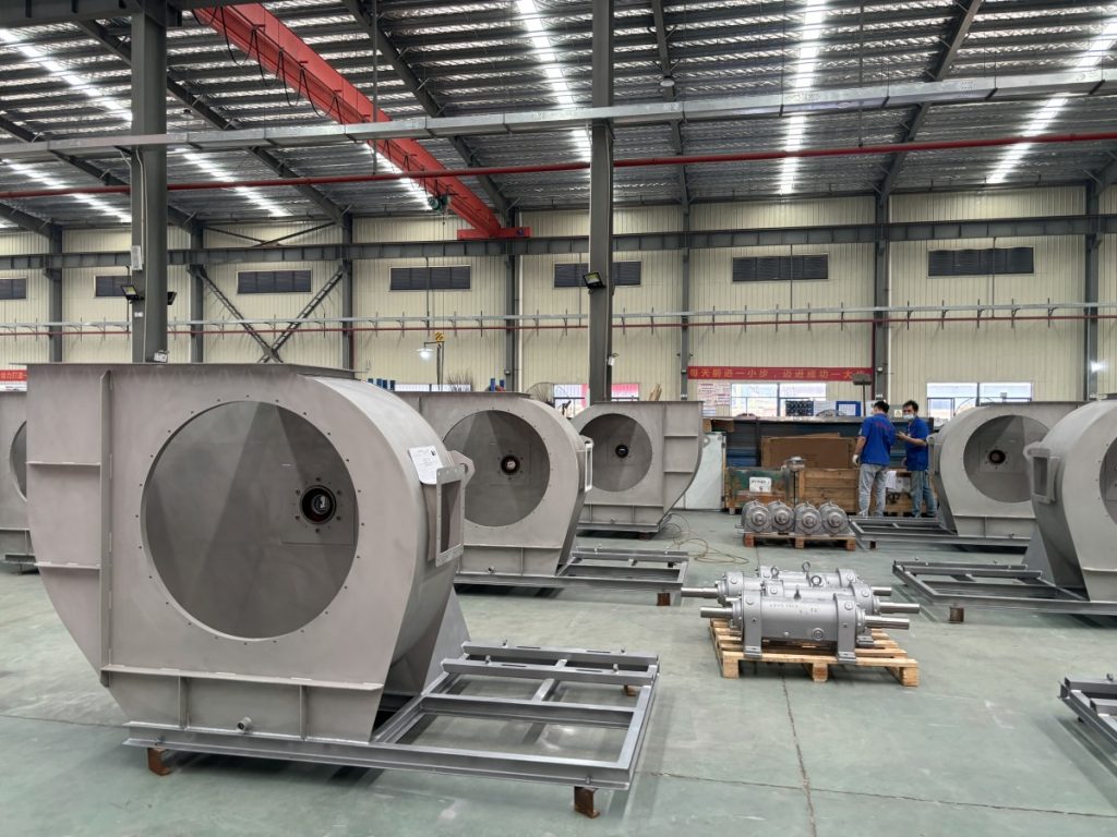 Industrial centrifugal fans