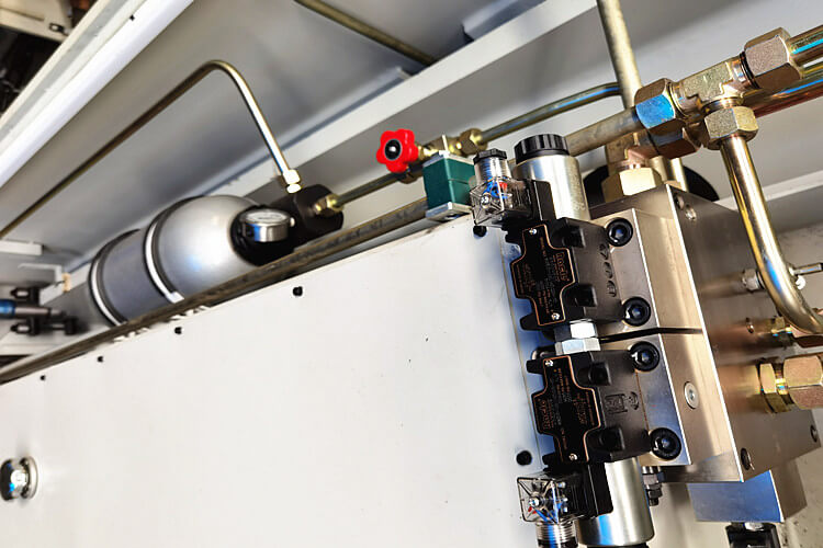 guillotine shearing machine 03