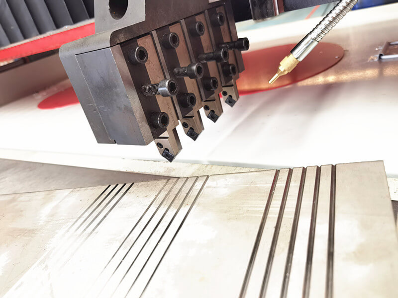 horizontal v grooving machine 10