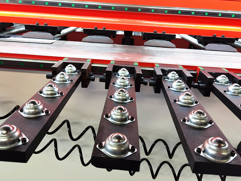 vertical v grooving machine 10