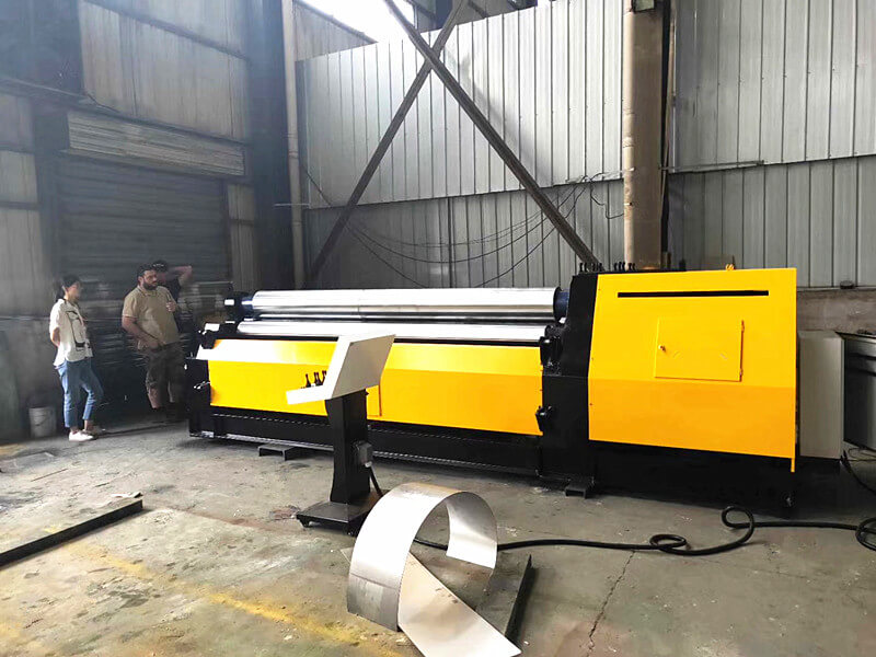 3 roller plate bending machine 07