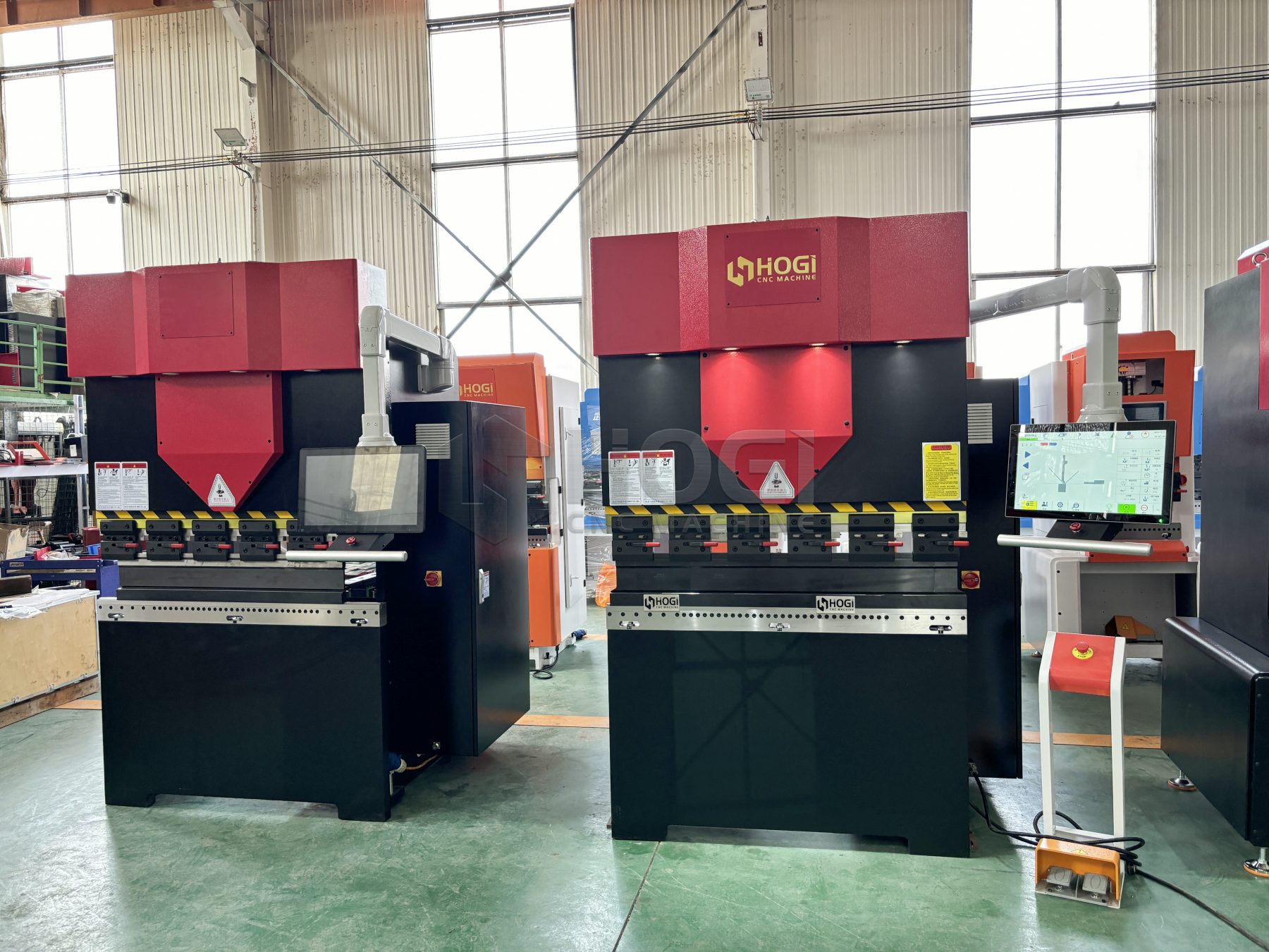 oil-electric cnc bending machine