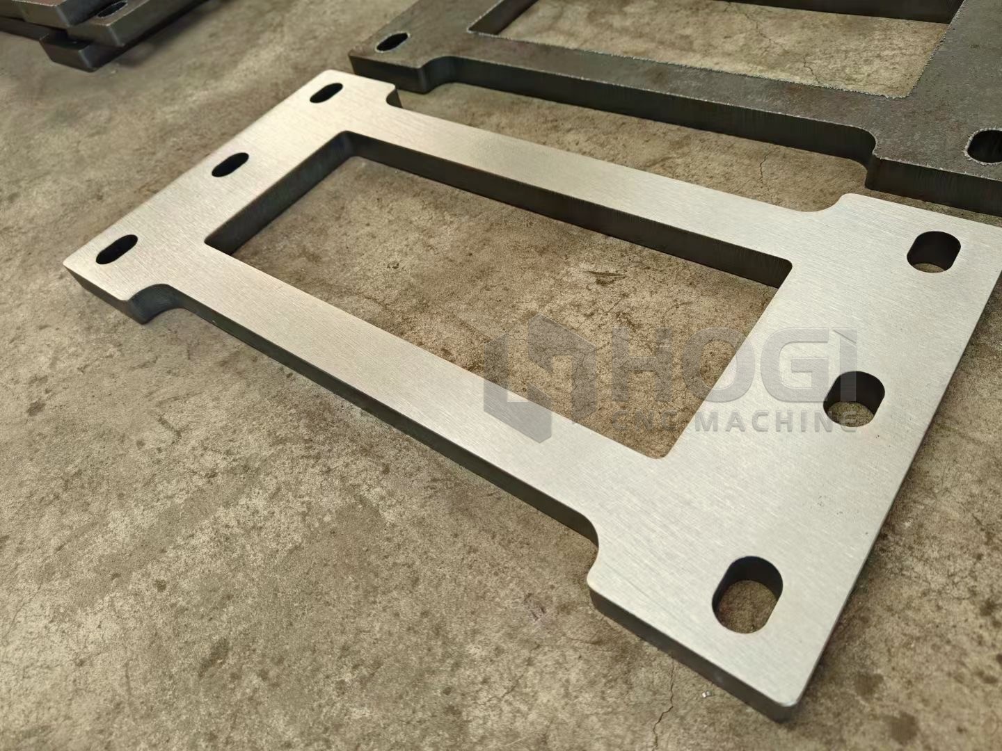 metal part deburring